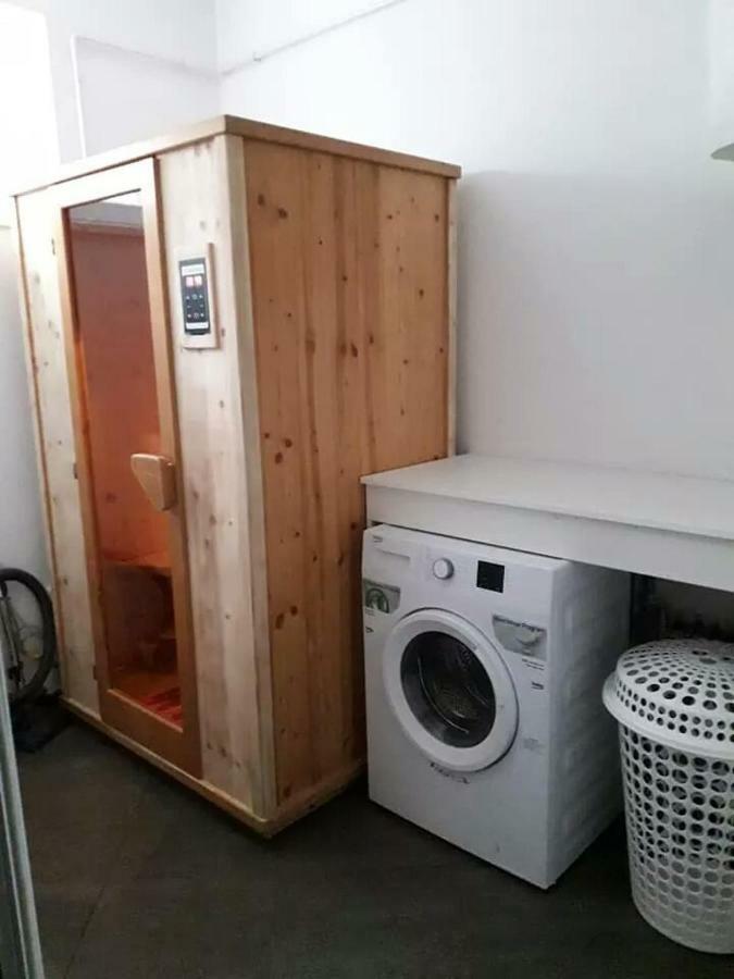 Appartamento Viola Apartman With Infra Sauna Szeged Esterno foto